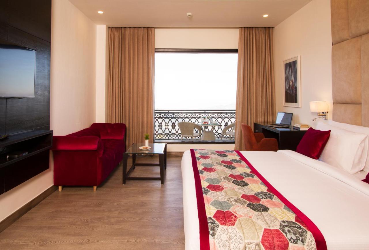 Rosetum Kasauli Hotell Exteriör bild