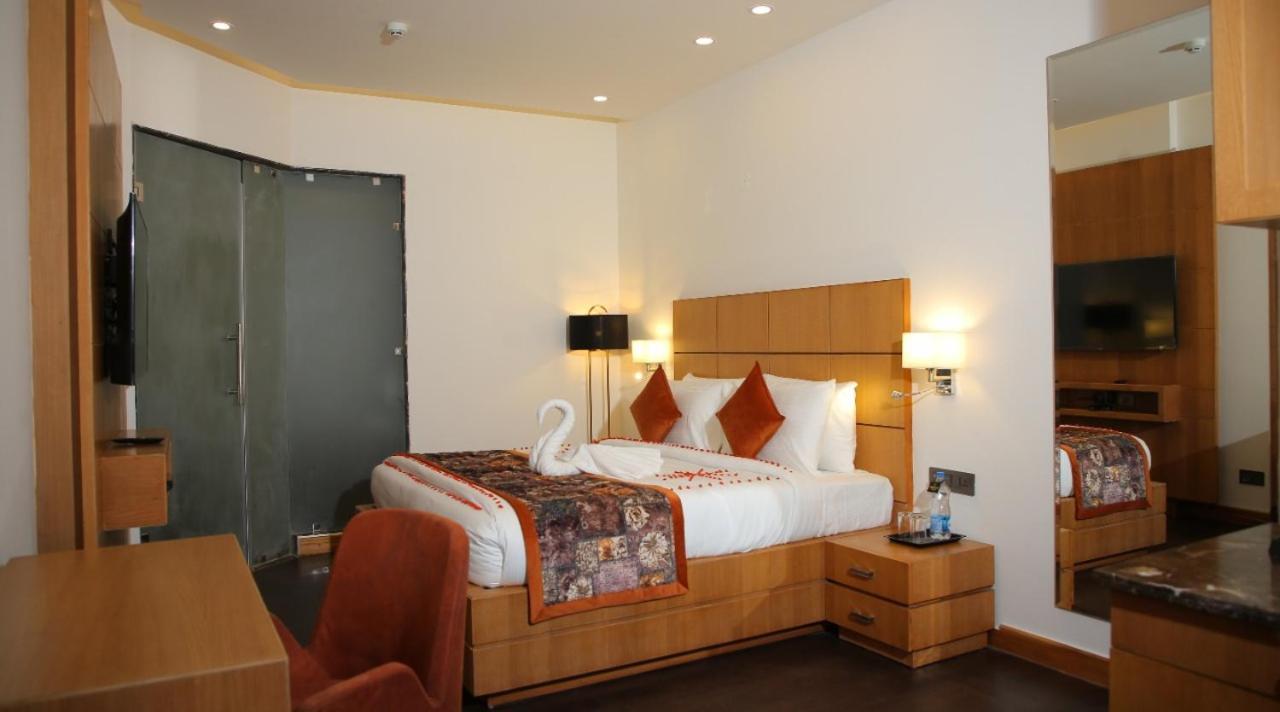 Rosetum Kasauli Hotell Exteriör bild