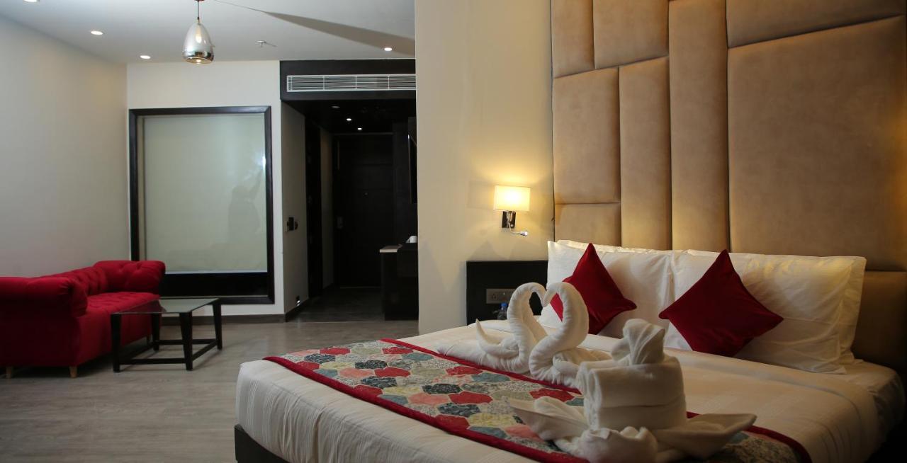 Rosetum Kasauli Hotell Exteriör bild