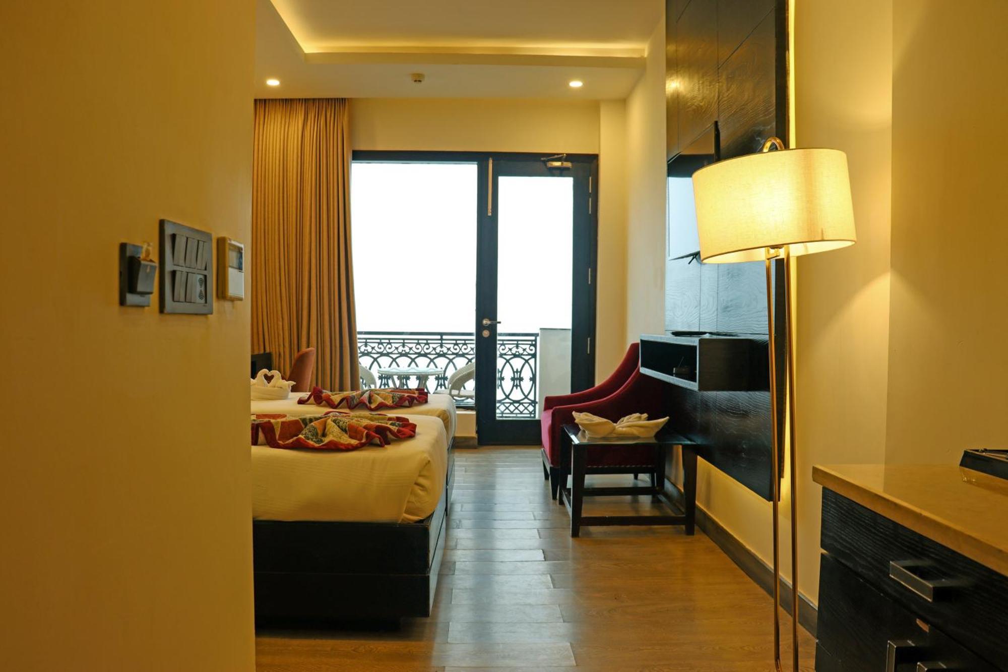 Rosetum Kasauli Hotell Exteriör bild